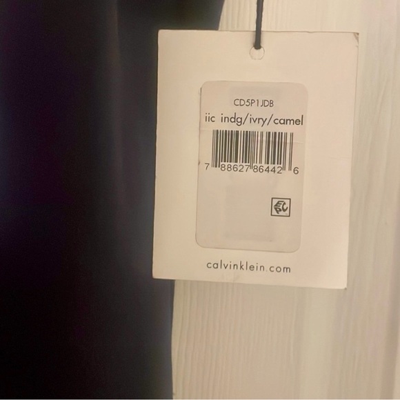 NWT Calvin Klein sleeveless color-block sheath shift dress navy Cream size 6 - Picture 6 of 9